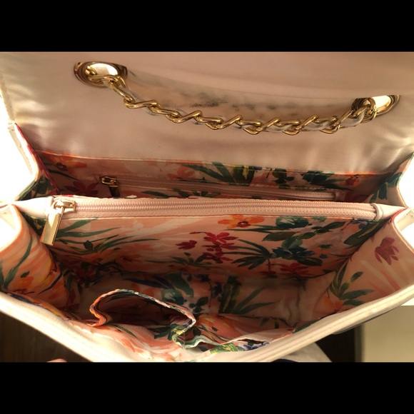 Aldo white quilted bag - Picture 2 of 2